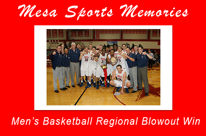 Men's basketball takes blowout regional title game in 2014
