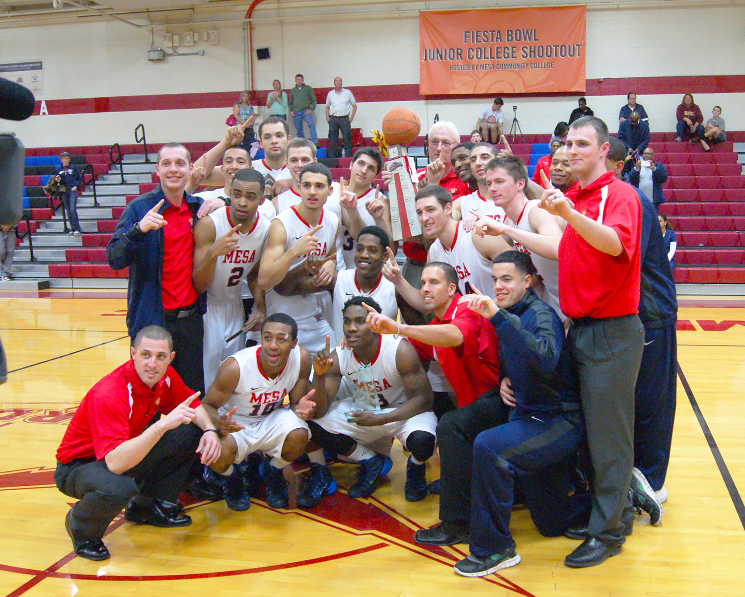MCC hosts annual holiday basketball tournament