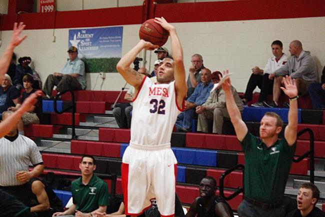 Andrew Jones had a game-high 23 points (Photo by Jacob Dewald)