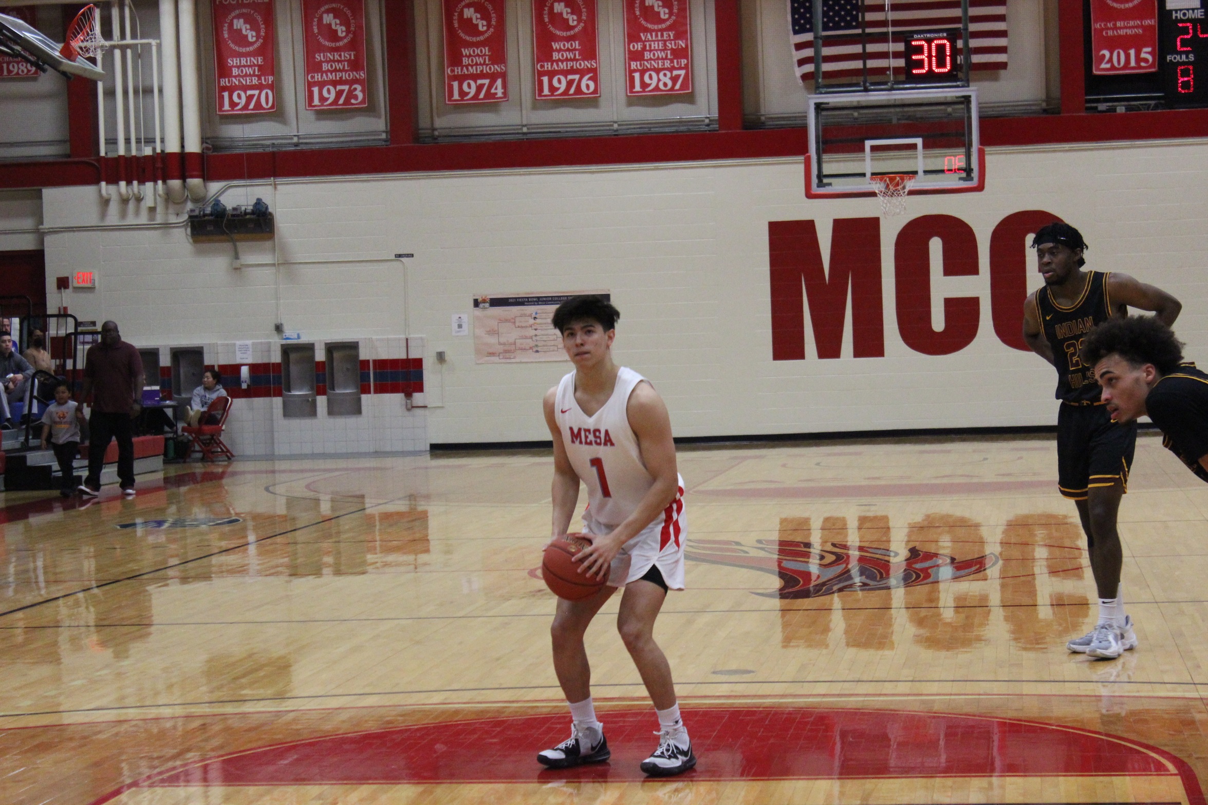 Short-Handed T-Birds Drop Road Tilt at Eastern Arizona, 72-53
