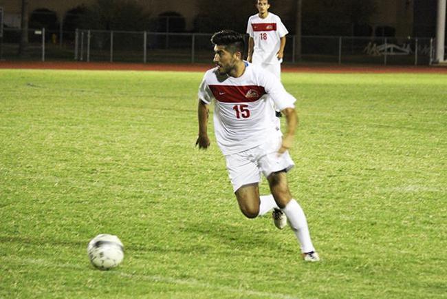 T-Birds play a man down in loss to Phoenix College, 3-0