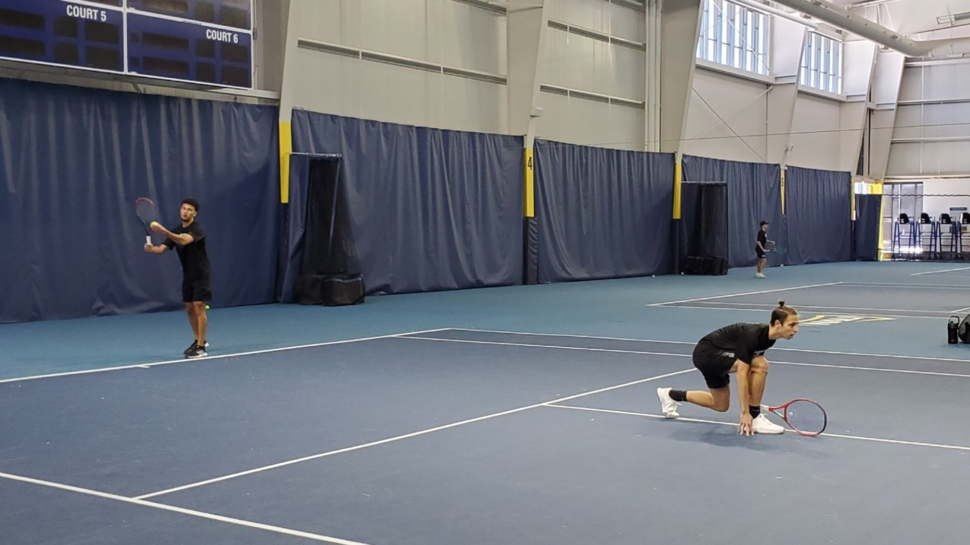Men's tennis falls to Northern Arizona, 7-0