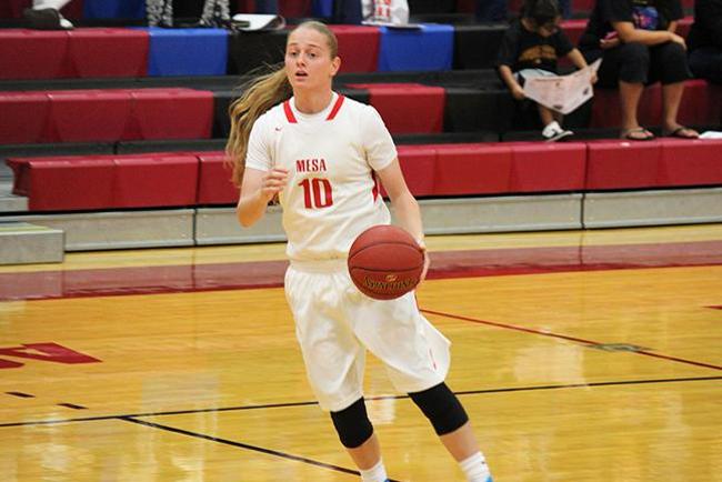 Lacey Viselli scored a career high 21 points and had a season high three assists in the win over Midland (photo by Aaron Webster)
