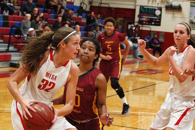 Kylie Herd scored 11 for Mesa (Photo by Jacob Dewald)