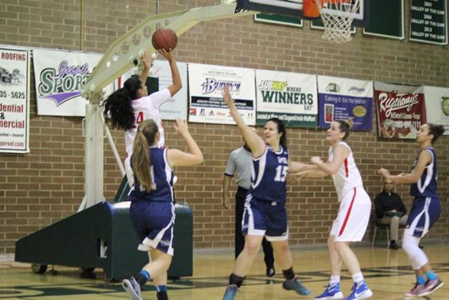 Janessa Aukward(#24) scored 25 points in the win over Vancouver, 10 of which came in the overtime (photo by Aaron Webster)