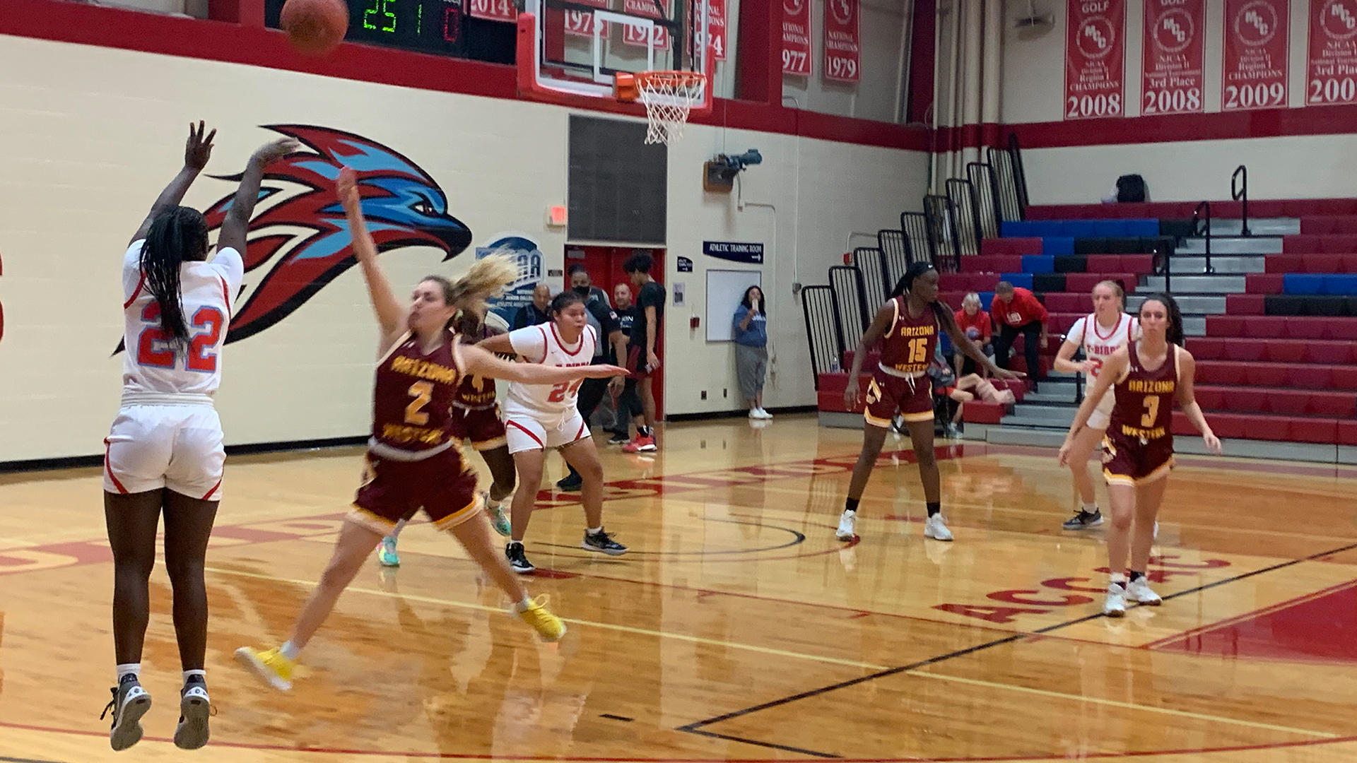 Arizona Western Uses Strong Second Half To Slip Past T-Birds