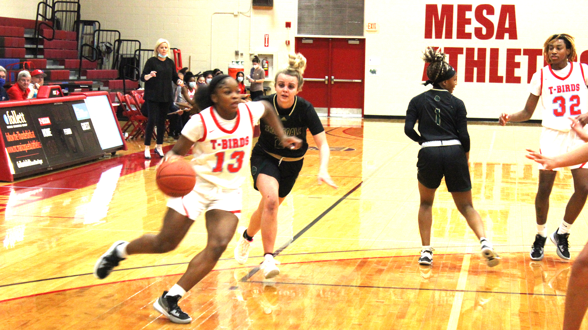 MCC women score wire-to-wire win over Scottsdale, 61-37