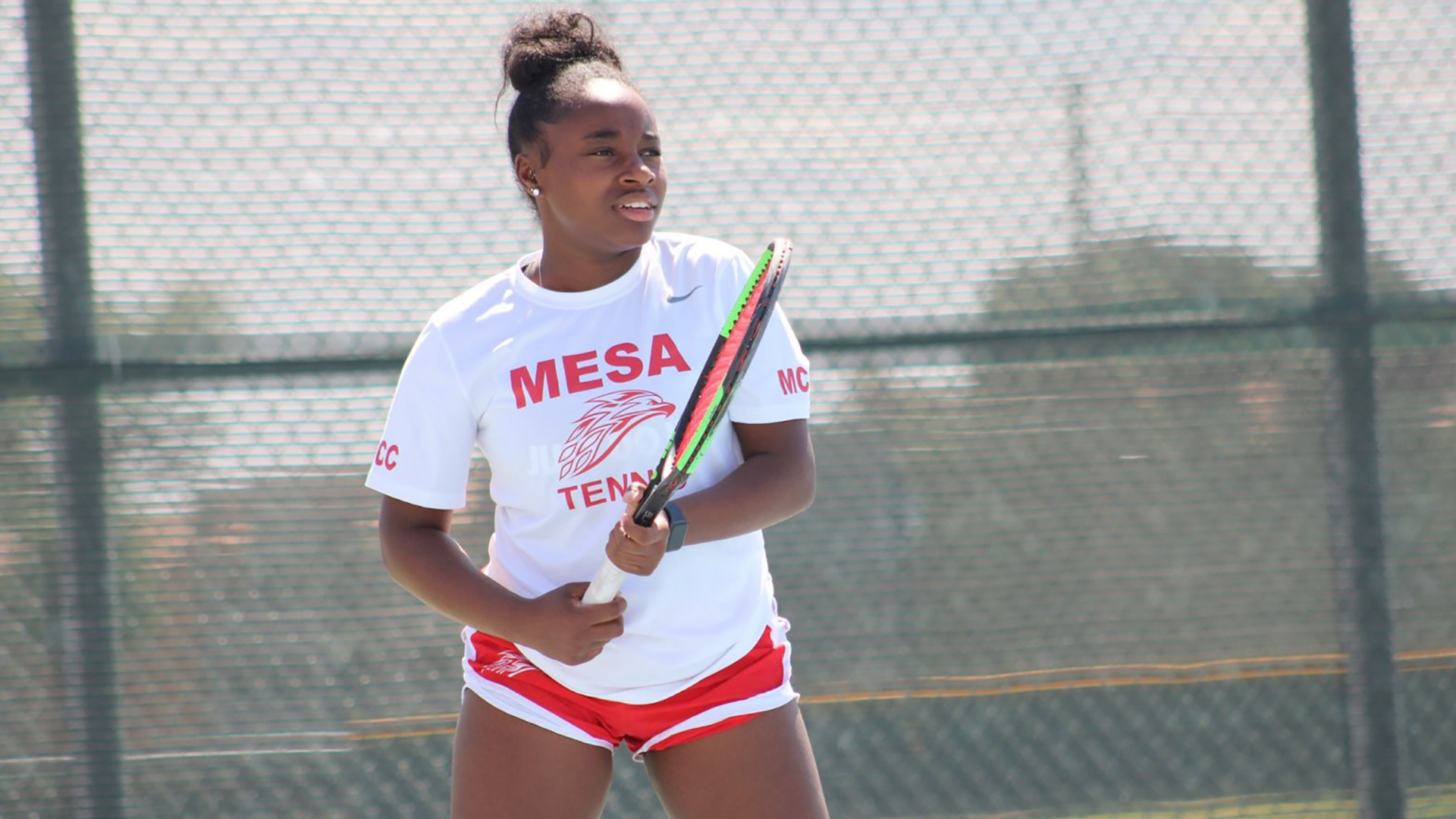 (#25) Women's tennis closes regular season with 6-3 win over Paradise Valley