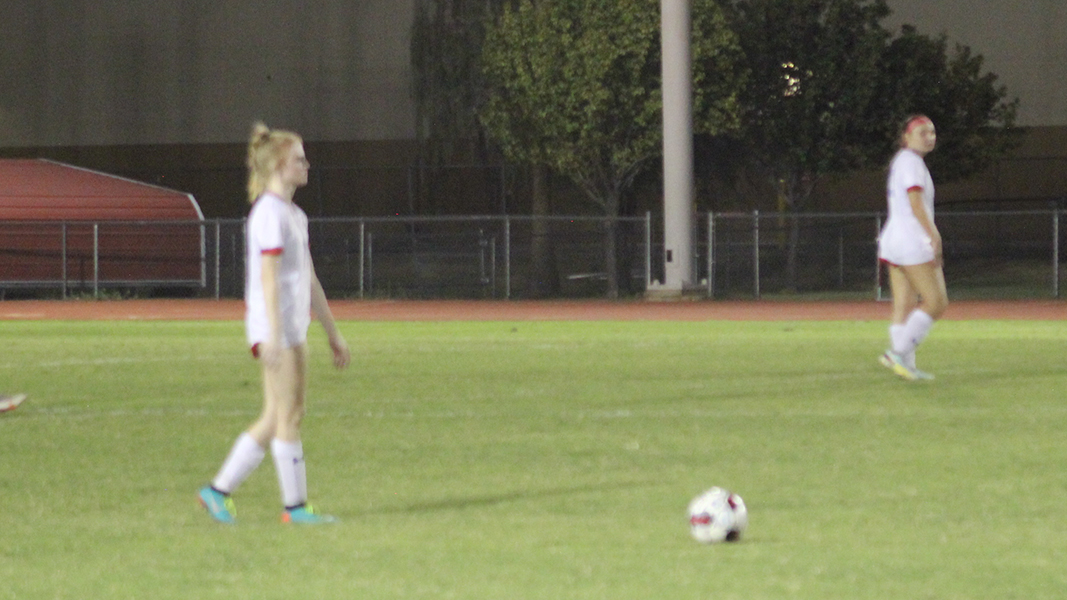 Women's soccer falls to No. 2 Phoenix, 6-0
