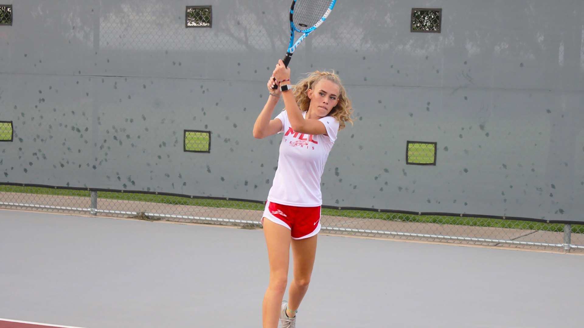 Women's tennis falls at Eastern Arizona, 8-1